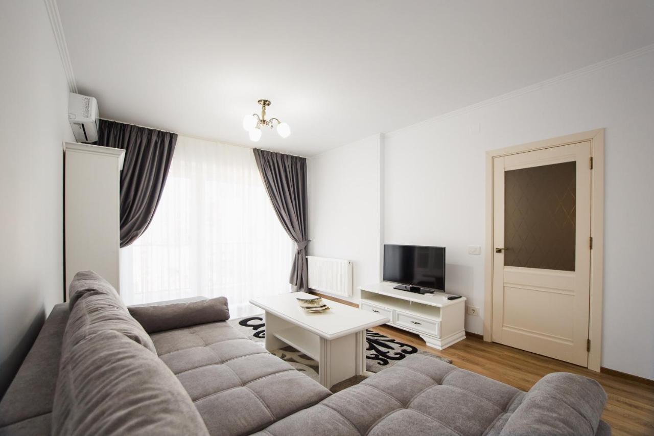 Bright & Elegant Central Apartment 오라데아 외부 사진